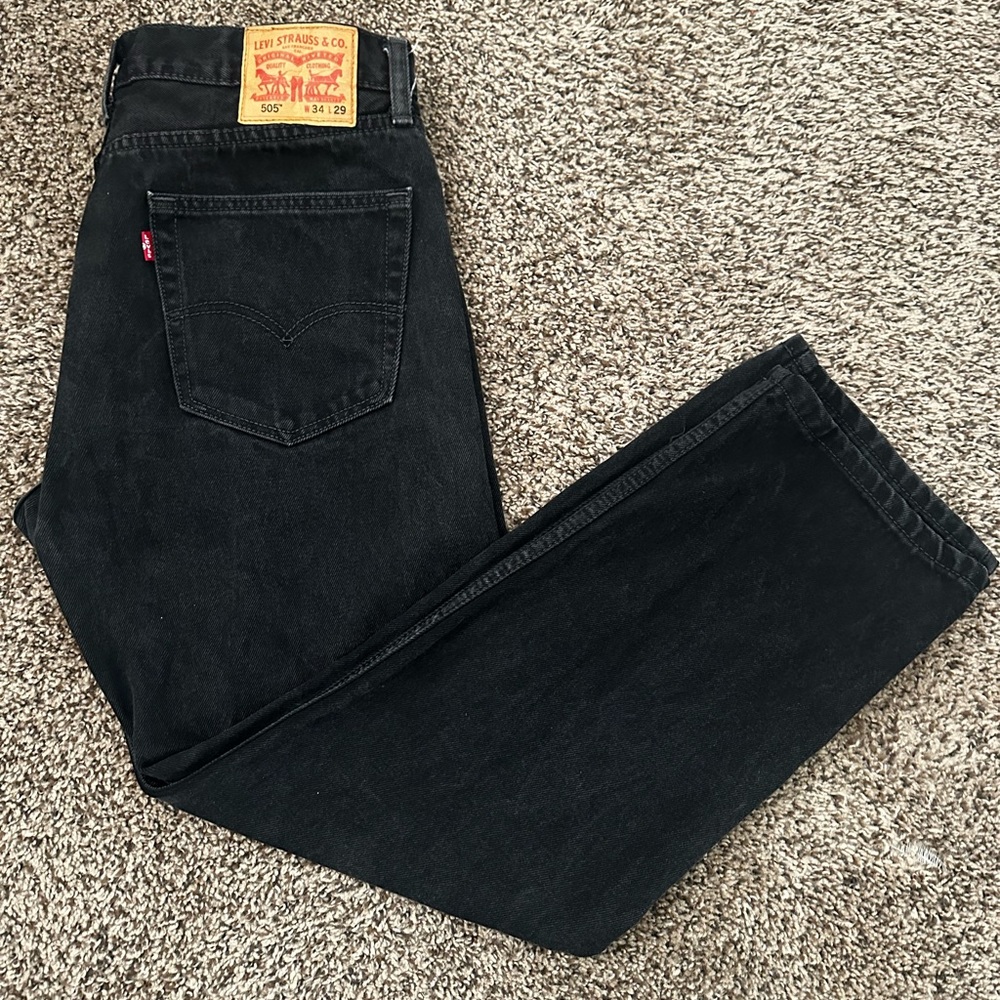 Black straight leg vintage Levi 505s